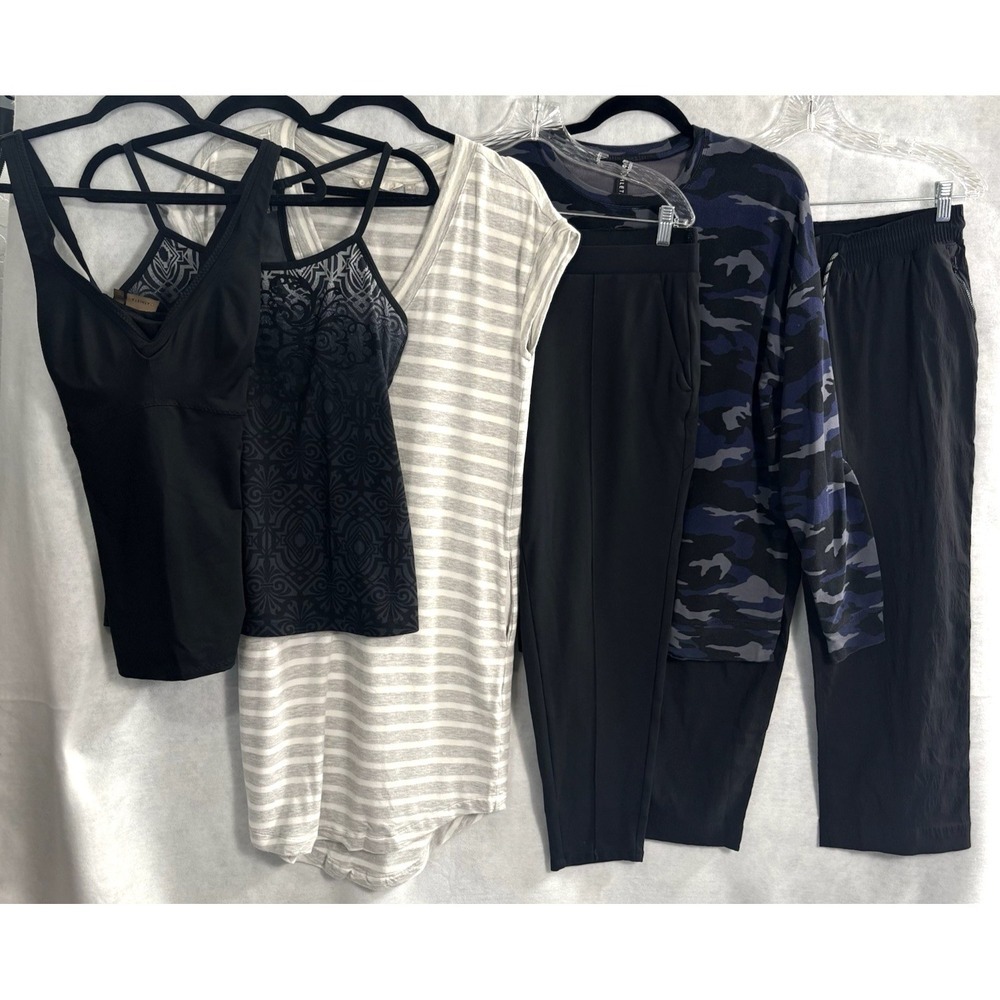 ATHLETA Women All Seasons Bundle of 6 Items Pant Top Swim Sz M Black White 69-2